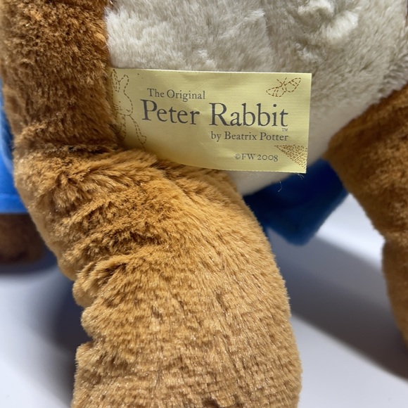 Peter Rabbit plush toy - Picture 3 of 5